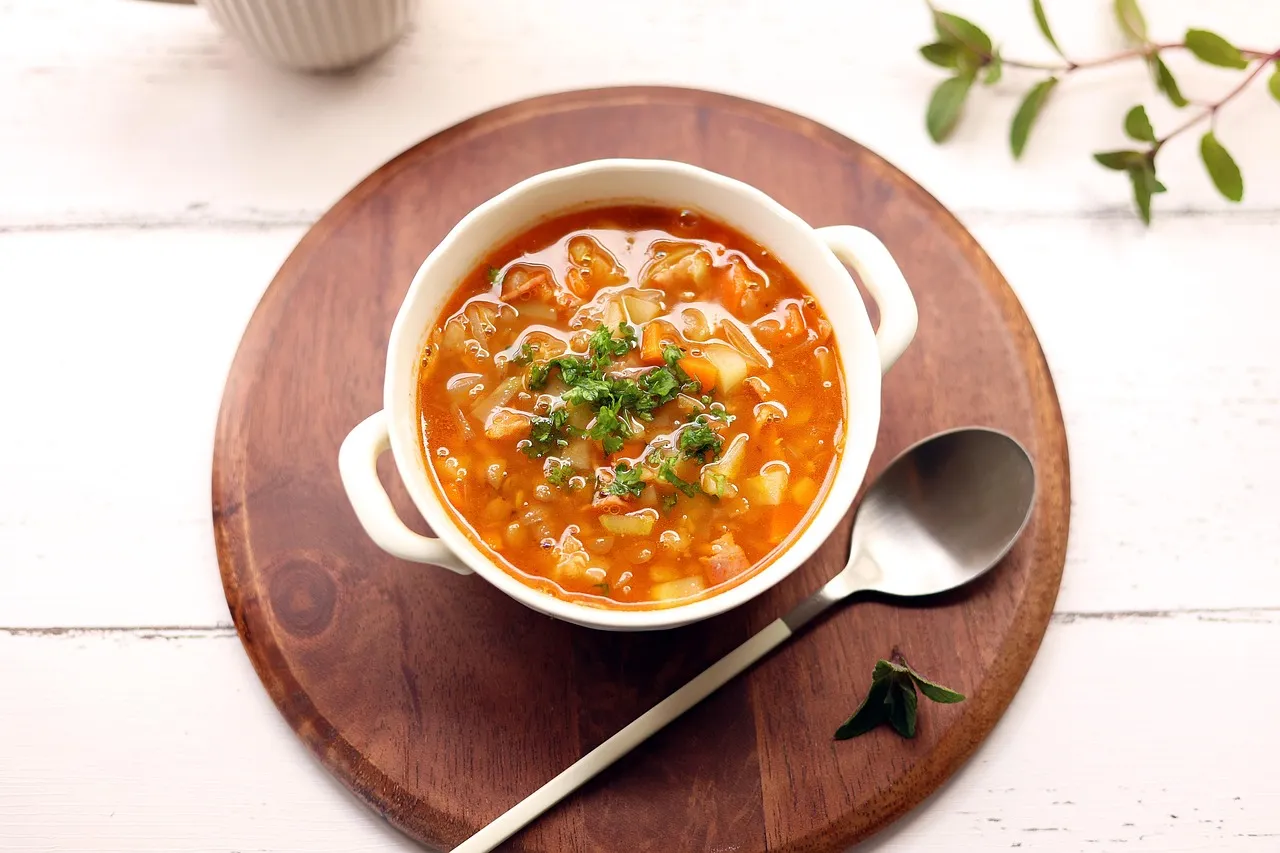 Minestrone with Smoky Bacon - Tastemaker Blog