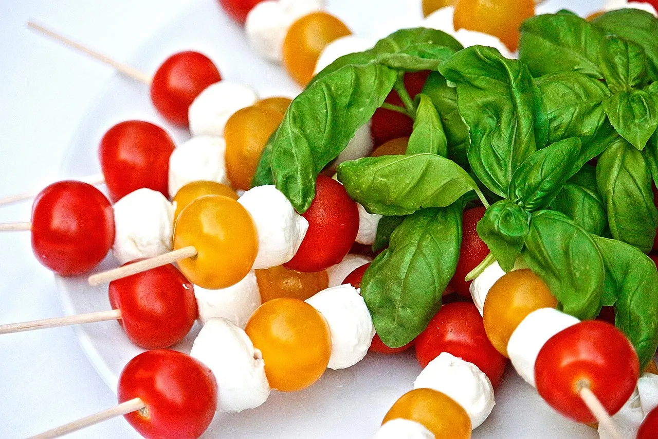 Caprese Stuffed Shells - Tastemaker Blog