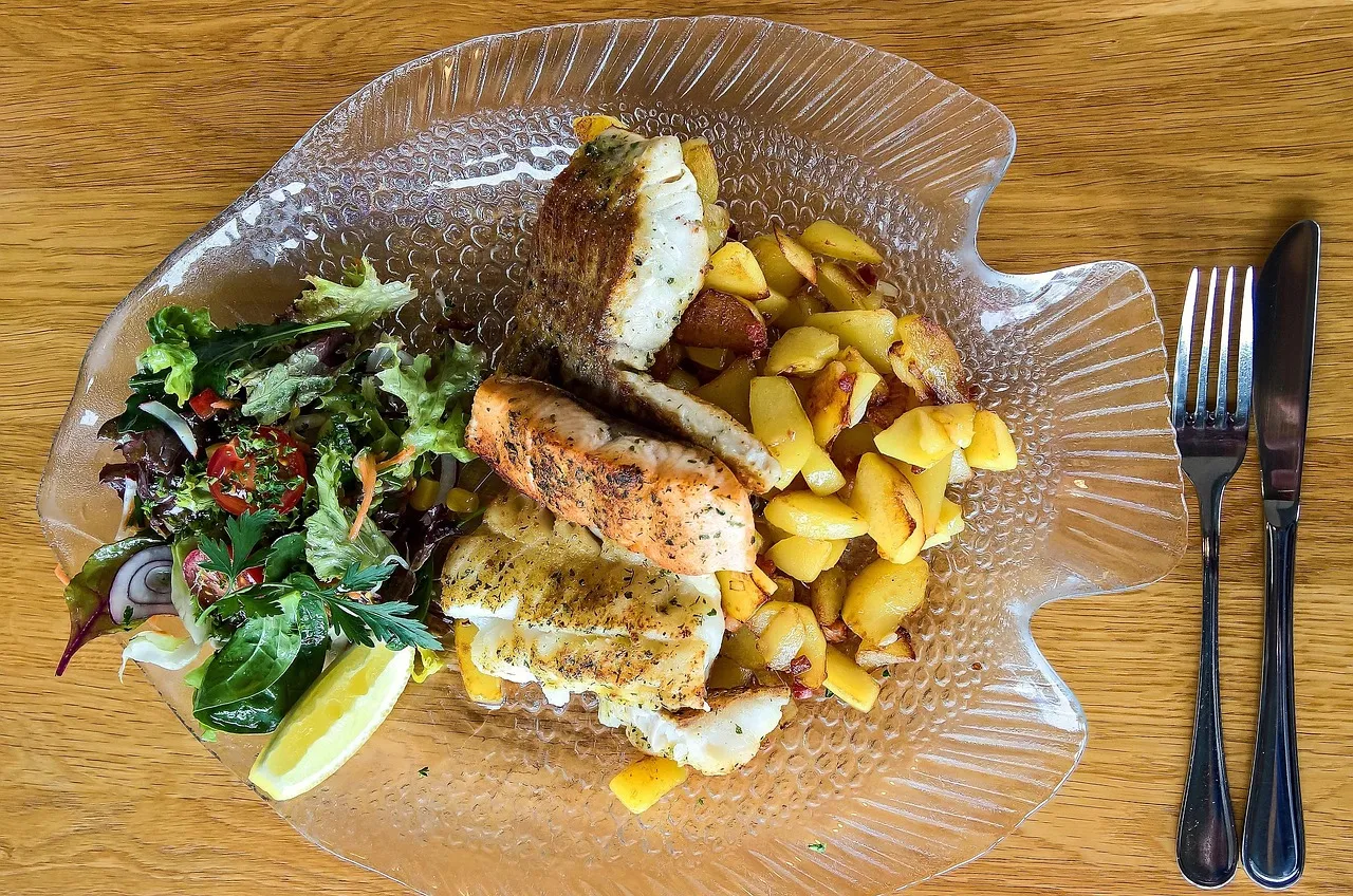 Crispy Smashed Potato Chimichurri Salad - Tastemaker Blog