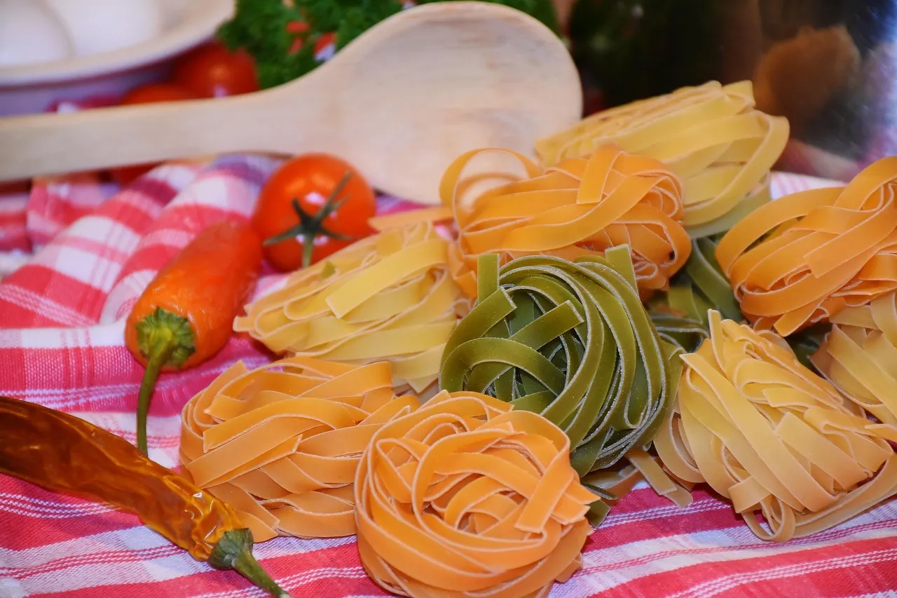 Angel Hair with Arugula and Toasted Pine Nuts - Tastemaker Blog