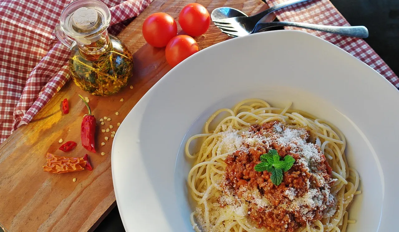 Roasted Tomato and Turkey Bolognese - Tastemaker Blog