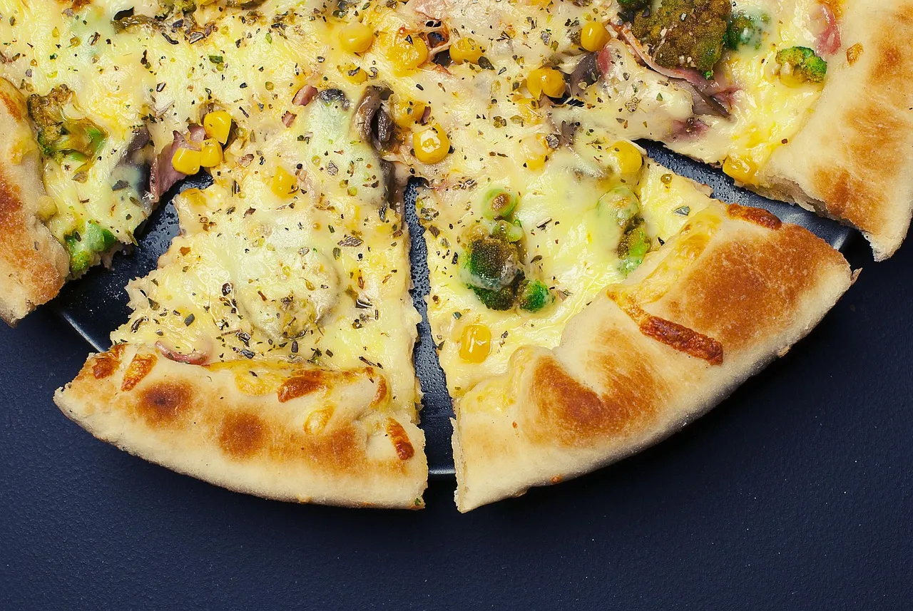 Sourdough Potato Skin Pizza - Tastemaker Blog