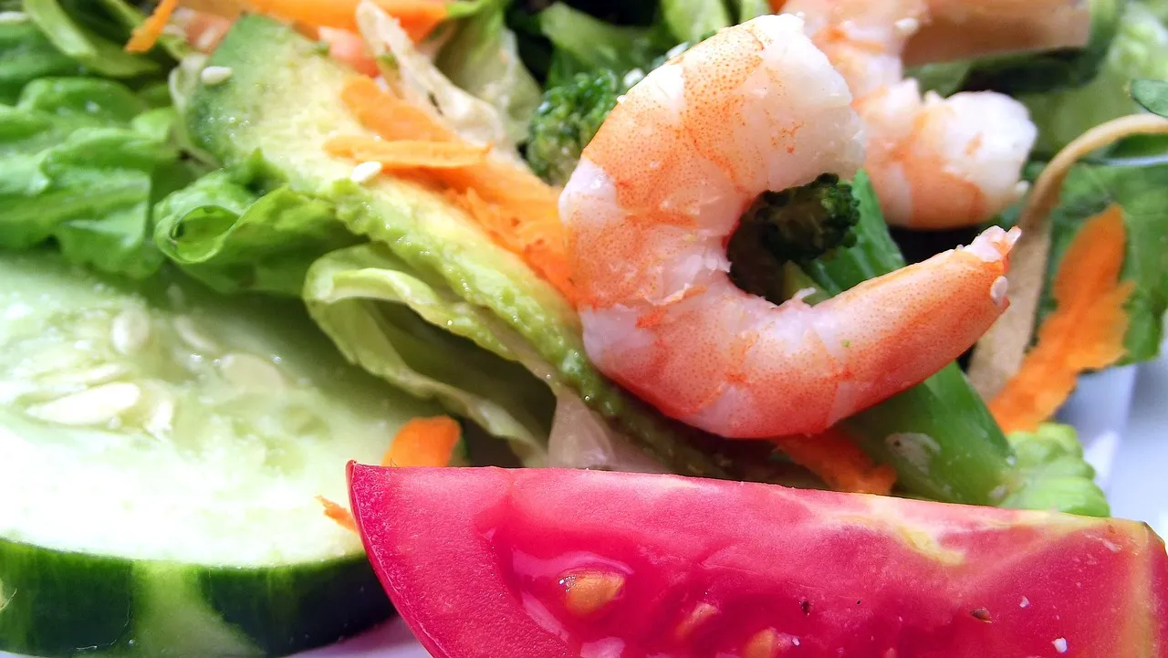 Shrimp with Lemon and Garlic Sauce - Tastemaker Blog
