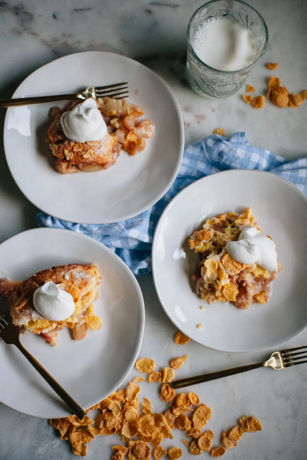 Cornbread Peach Cobbler - Tastemaker Blog